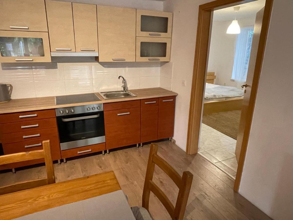 Boni Apartman Miskolc Exteriör bild